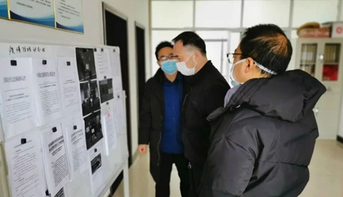 周金平先后到楚星公司、松滋肥業(yè)、實(shí)訓(xùn)基地和股份公司檢查疫情防控工作(圖3)