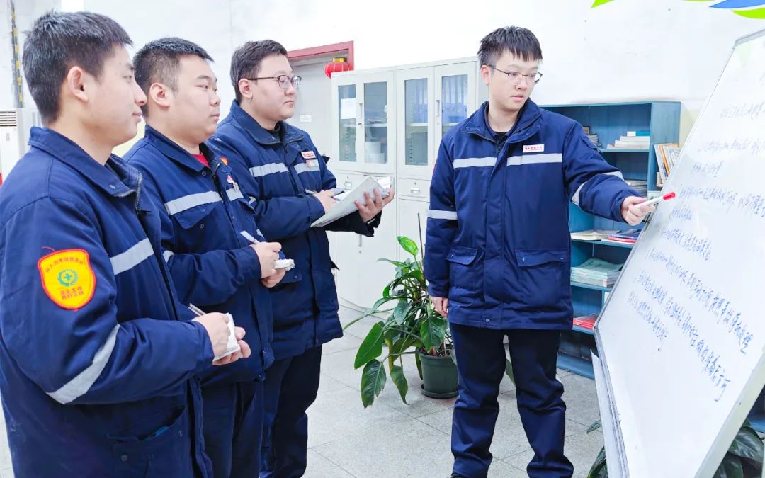 新疆宜化熱電分廠發(fā)電三班：夯實班組基礎(chǔ)，推進自主管理(圖3)