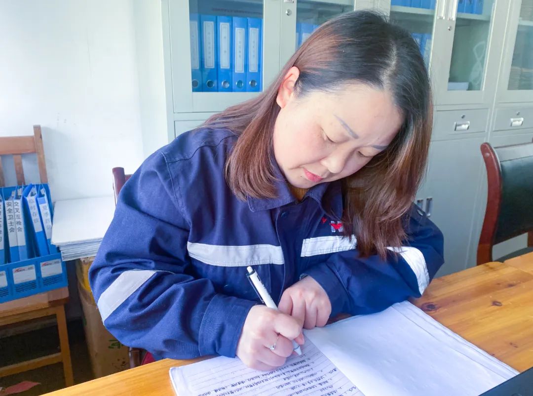 【宜化榜樣】宜化礦業(yè)黃小燕：礦山里的“黃督督”，安全上的內(nèi)當(dāng)家(圖5)