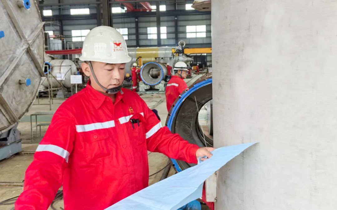 【宜化榜樣】化機公司杜國圣：加強班組管理，用實干詮釋擔當(圖4)