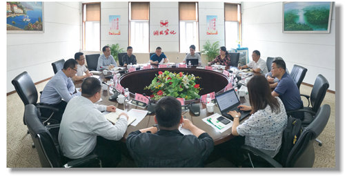 甕福集團(tuán)羅永留、開(kāi)磷集團(tuán)杜紹倫一行到訪宜化集團(tuán)