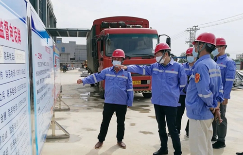 吳正新到TMP、TPO項目及松滋肥業(yè)新項目現(xiàn)場檢查指導工作