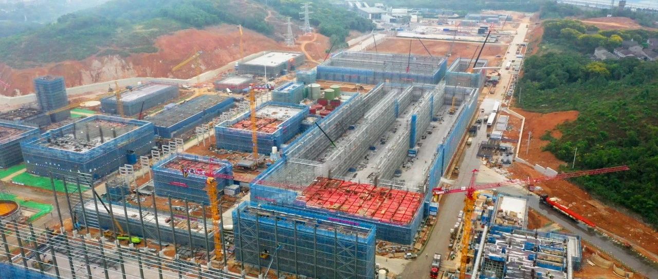 化機公司黨委書記、董事長、總經(jīng)理楊中澤到項目現(xiàn)場檢查工作